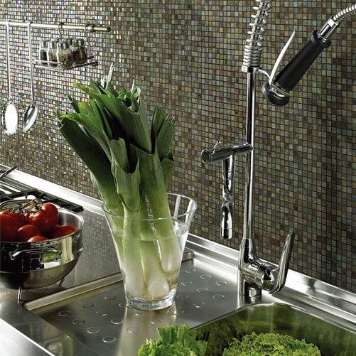 Стеклянная с камнем