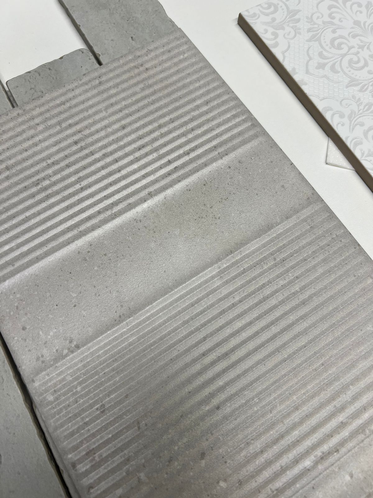 Керамическая плитка Kerama Marazzi 7258 Скарпа серый структура матовый 20х50