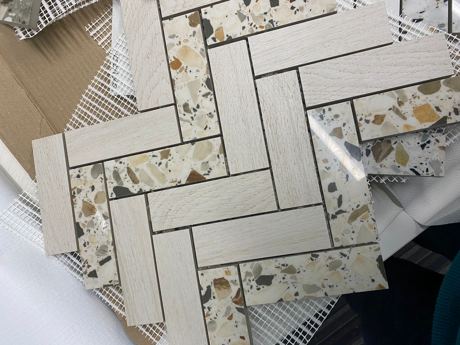 Керамический декор Kerama Marazzi Монтиони T042\SG5113 мозаичный миндальный 34х35,5 в Уфе — купить с доставкой | Nova