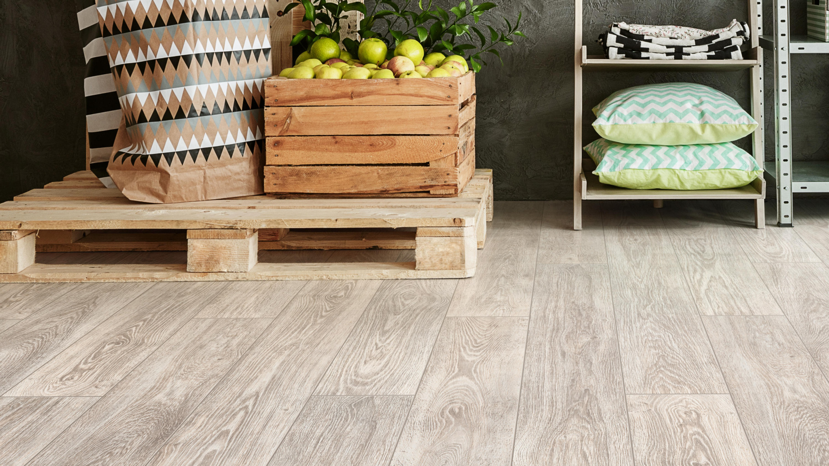 Ламинат Timber ХАРВЕСТ 833 Дуб Аскона 1 класс 1292х194х8